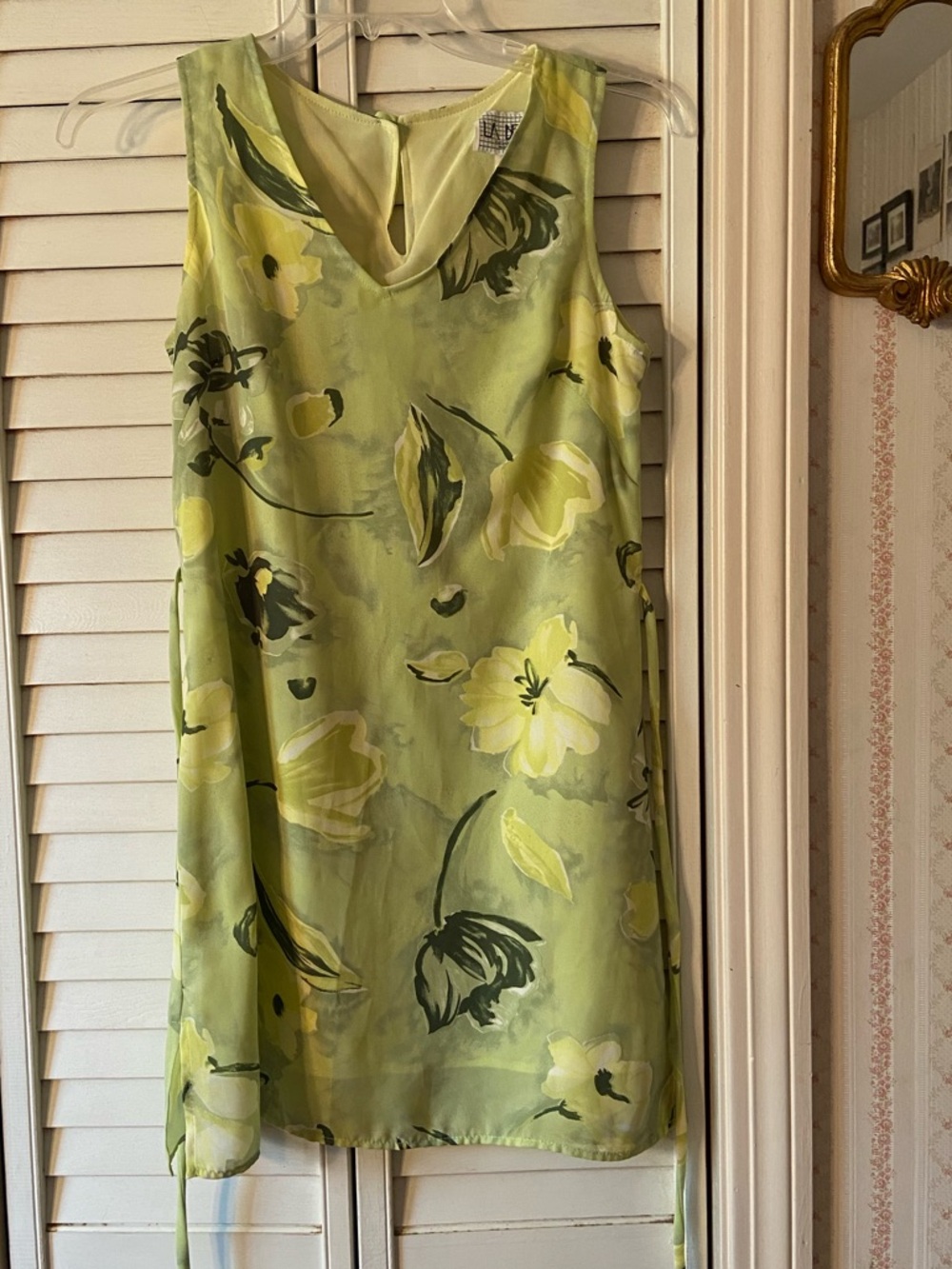 Vintage Lemon-Green Floral V-Neck Mini Dress